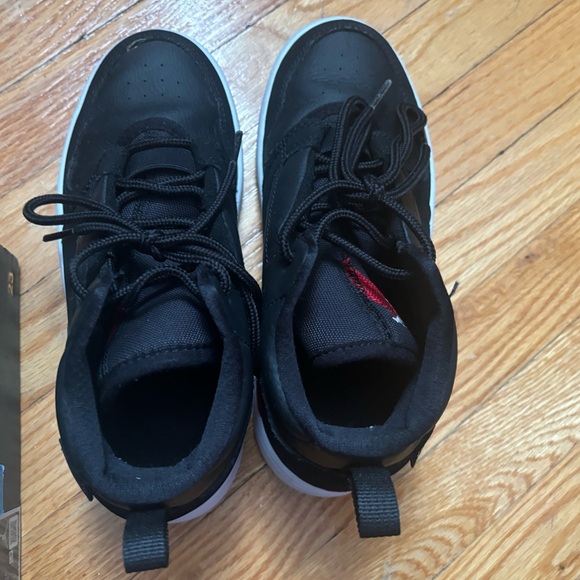 🔥 JORDANS FADEAWAY KICKS - Picture 2 of 7